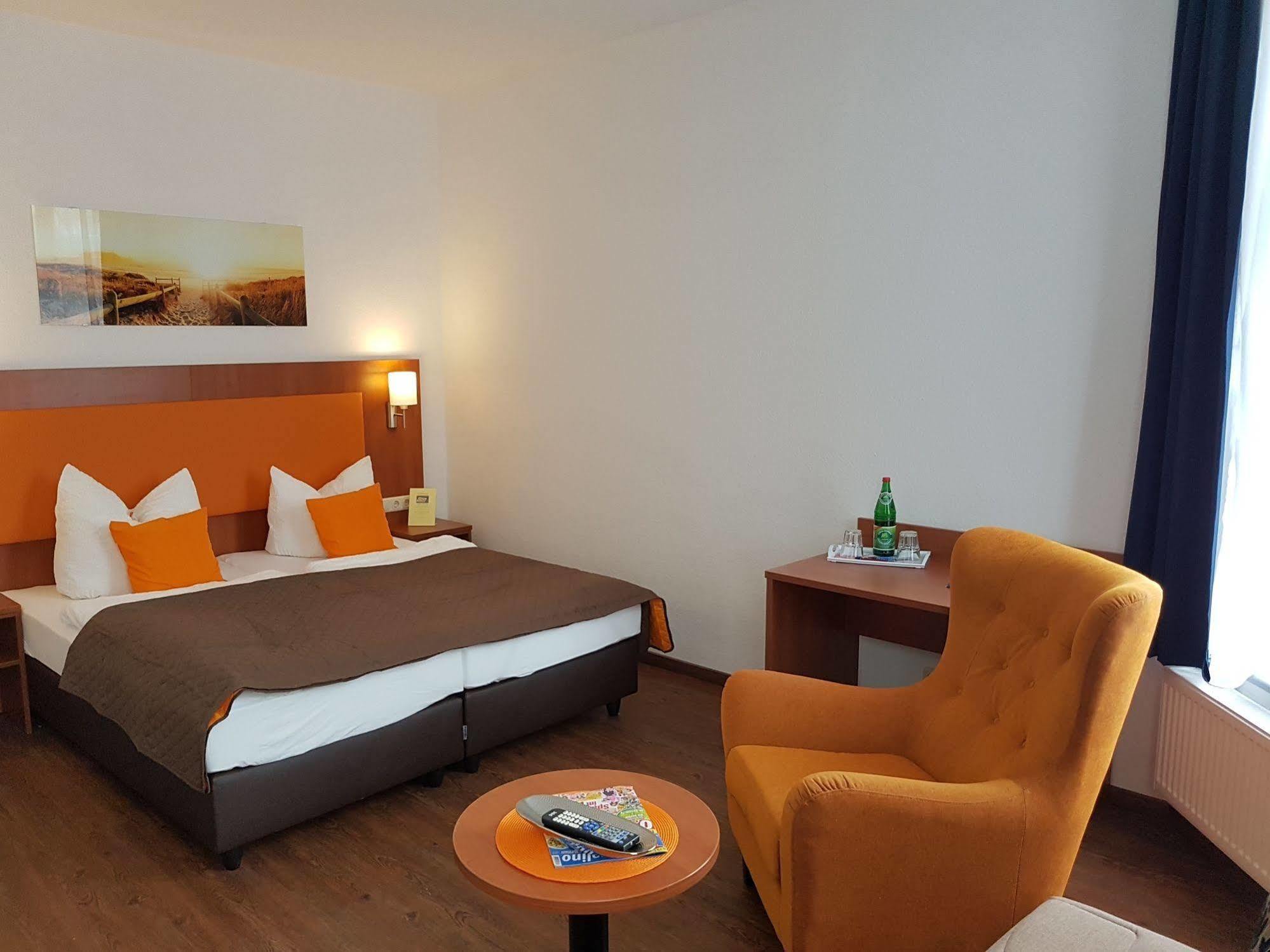 Amber Altstadt Hotel 3*
